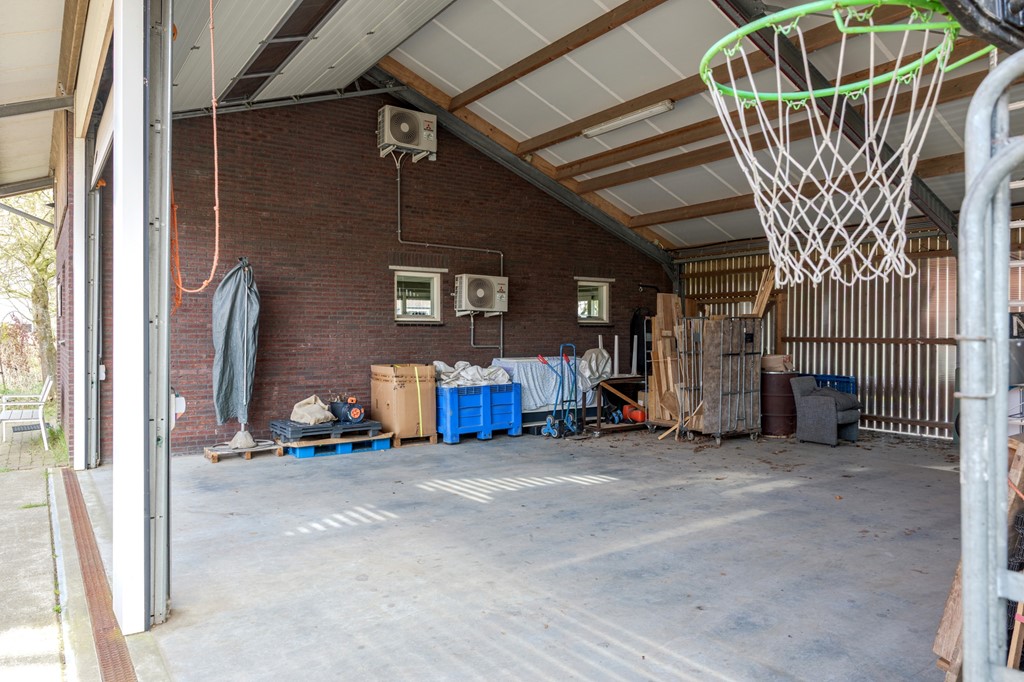 woonhuis_JL_buiten_kantoor (7).jpg
